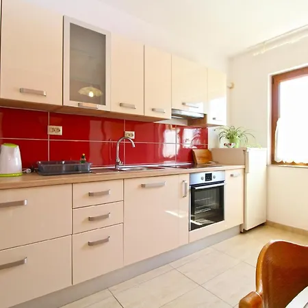 Apartment Fuer 4 Personen Ca 45 Qm In Medulin, Istrien Suedkueste Von Istrien